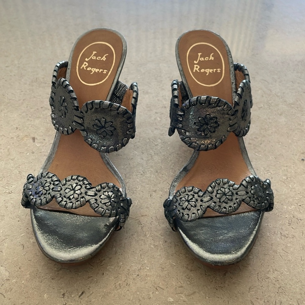 Jack Rogers Lucia Wedge Sandal in Stardust Size 6